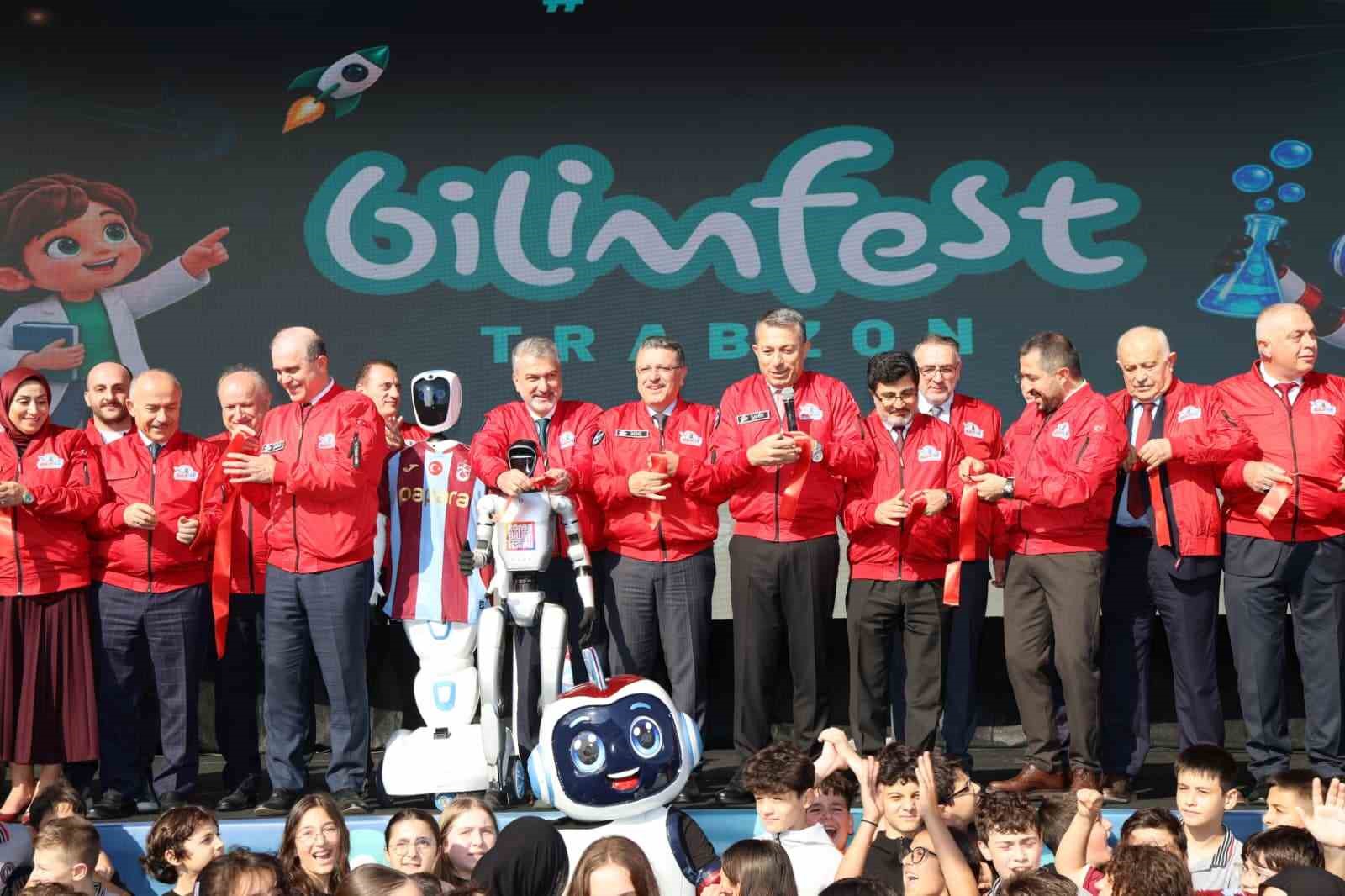 Trabzon&rsquo;da bilim şenliği başladı